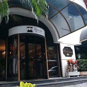 The Landmark - Oficial Hotel